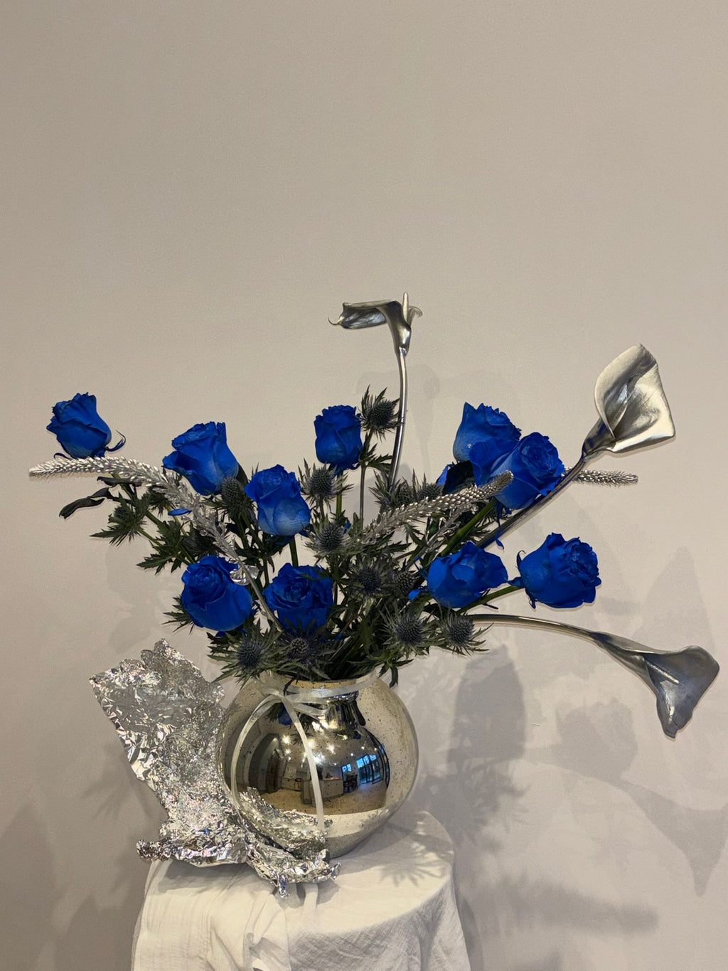 HOLSSI Signature Blue Medium Bouquet