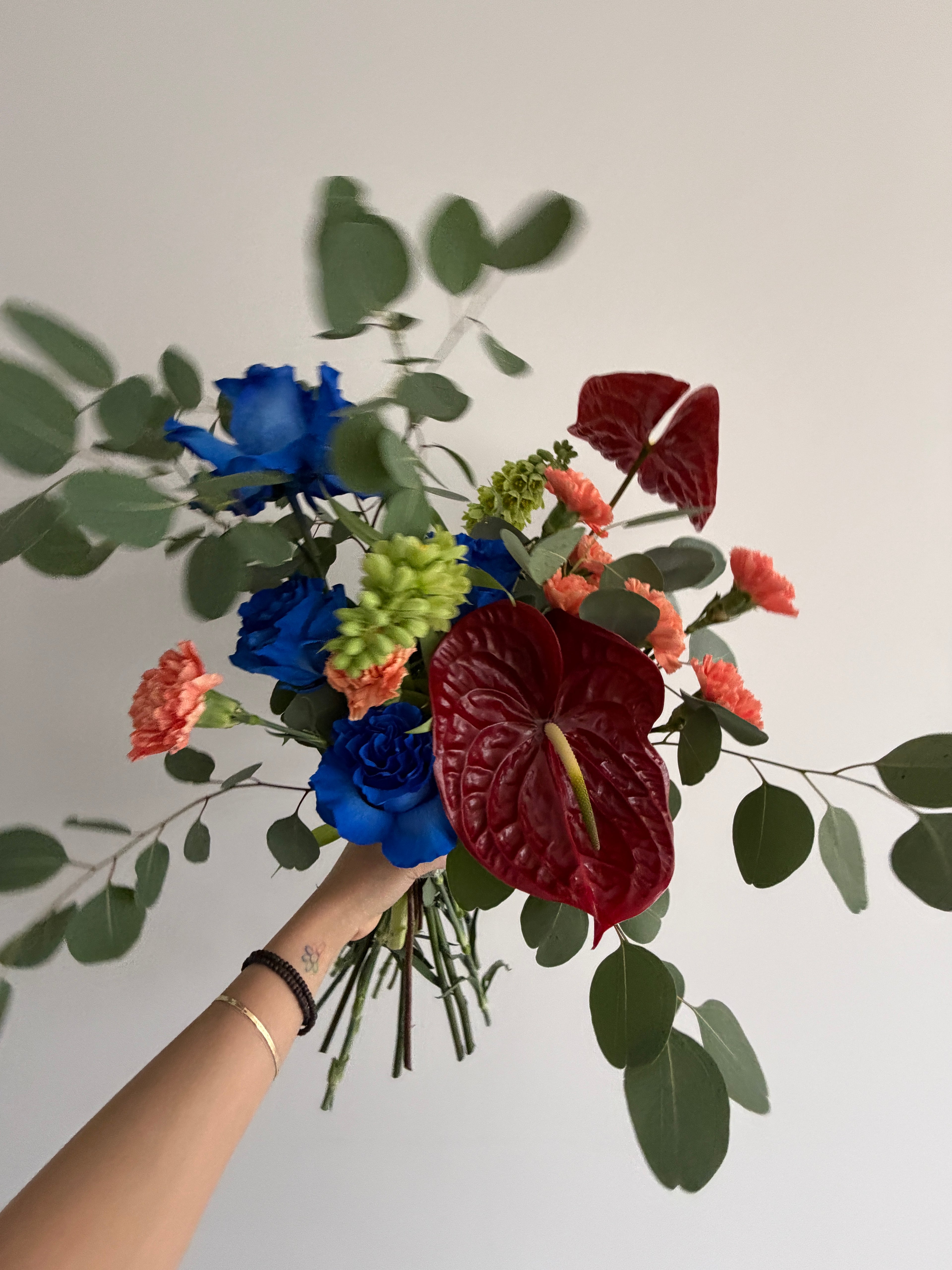 Sculptural Bouquet 04-A Moment in Colour