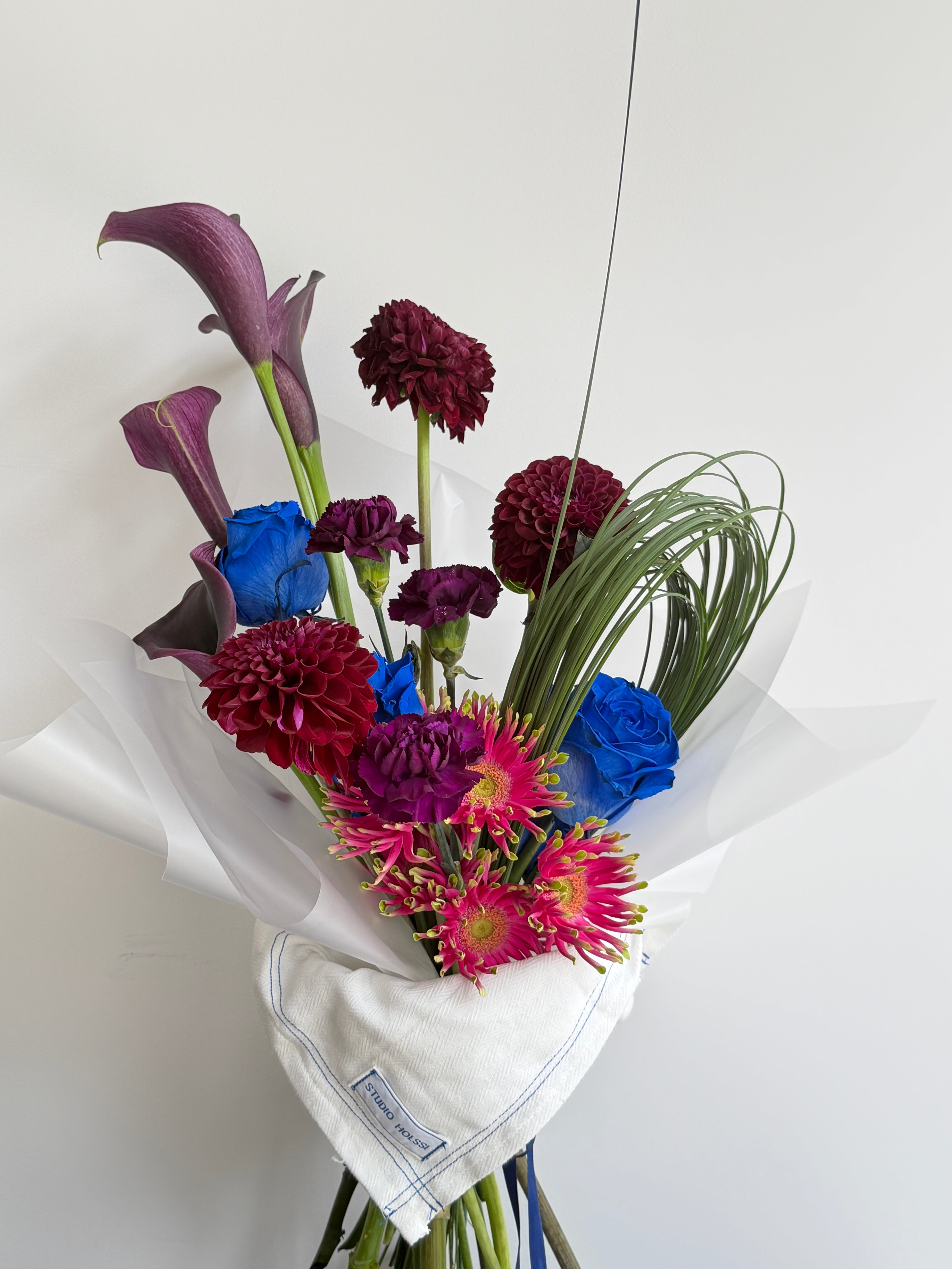 Sculptural Bouquet 09 - Midnight Neon