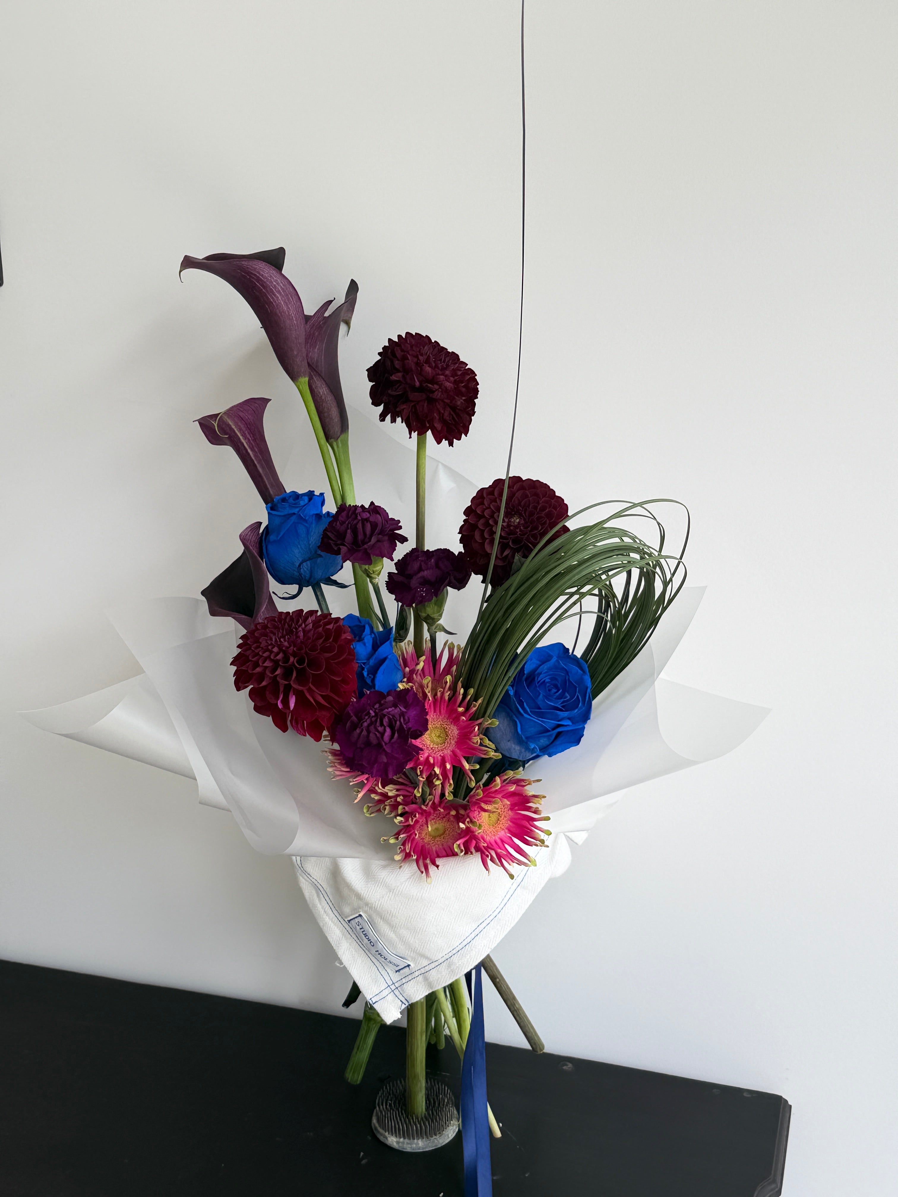 Sculptural Bouquet 09 - Midnight Neon