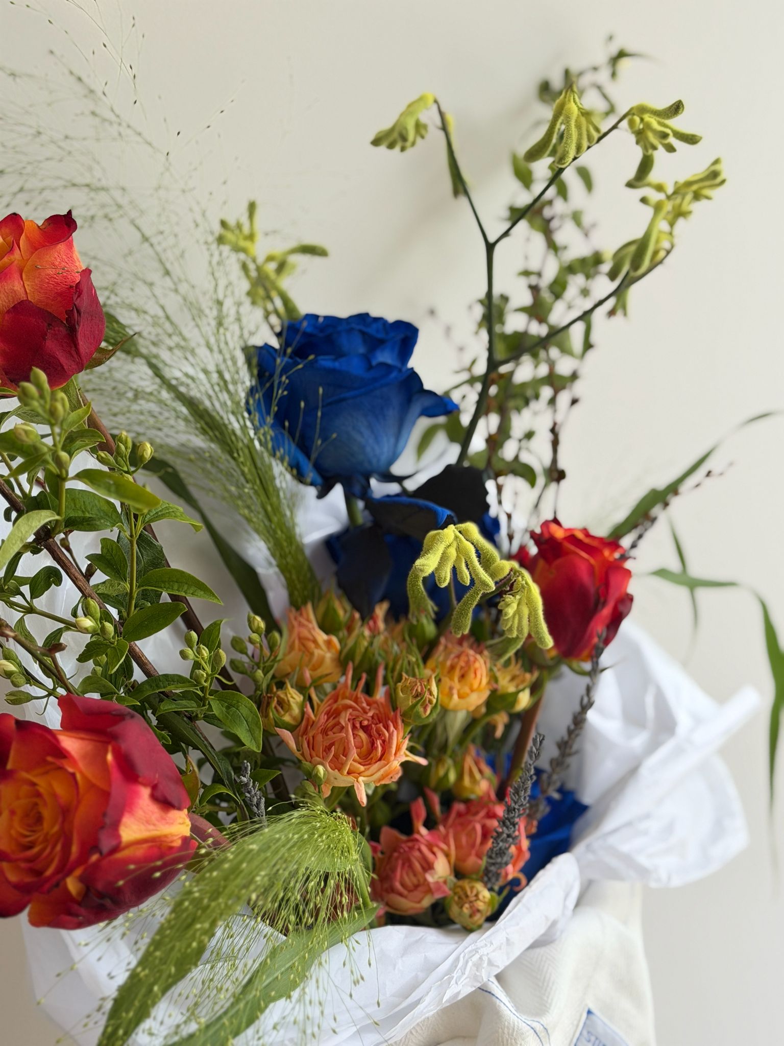 Sculptural Bouquet 07 - The Radiant Hearth